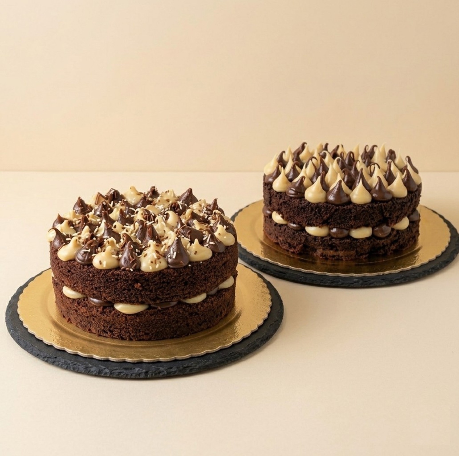 Bolo Brownie no recheio Mesclado — Brigadeiro Branco e Brigadeiro ao Leite